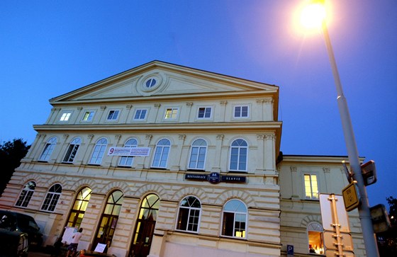 Kulturní dům Slavie v Českých Budějovicích byl postaven v roce 1872. Za dobu