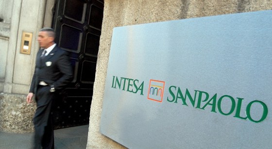 Italská banka Intesa Sanpaolo.