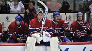 TO U SE M NETK. Brank Carey Price dlal, co mohl, ale v konci zpasu