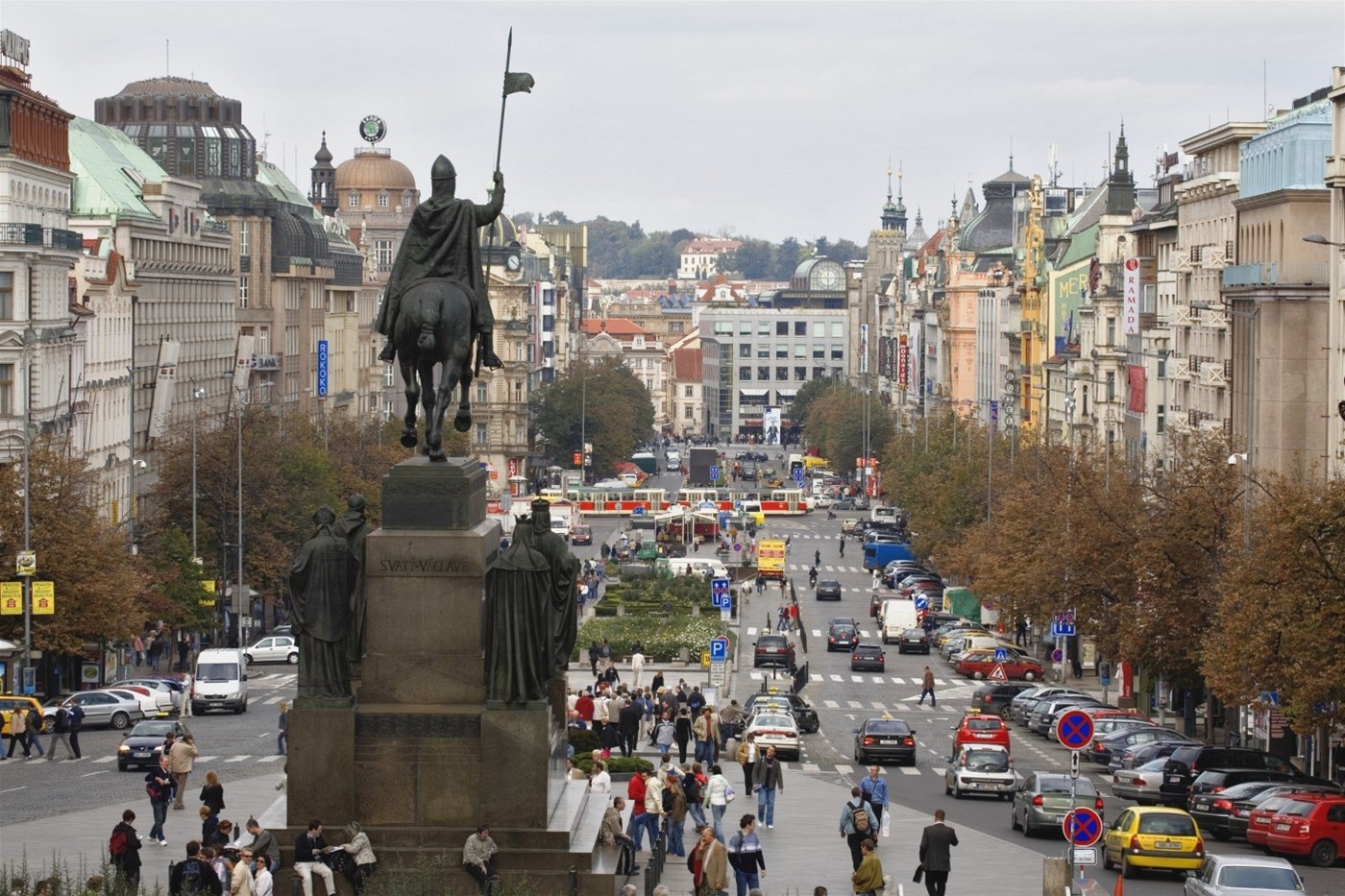 Praha se v �eb�í�ku m�st nejlep�ích pro �ivot umístila na 69. míst�.