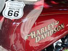 Harley-Davidson a legendrn silnice Route 66. Dv americk legendy, kter