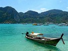 Thajsko, Phi Phi Don - Scenérie ostrov Phi Phi je jak z katalogu cestovních
