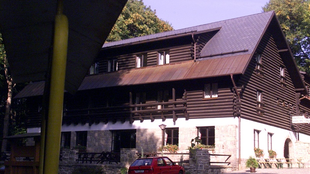 Hotel Kemeník nedaleko Pelhimova je k pronájmu. Msto ruí se stávajícím