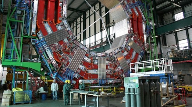 CERN - rozpracovany LHC 2