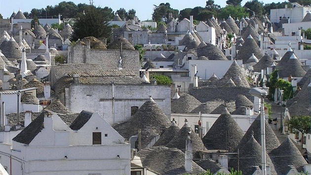 Domek se piatou stechou zvaných trulli je v Alberobellu na 1 400. Vtina...