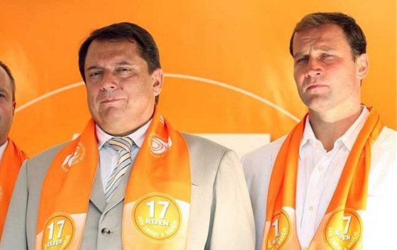 �SSD p�ebarvila politickou mapu do oran�ova, ODS u� na tom st�í mohla n�co zm�nit.