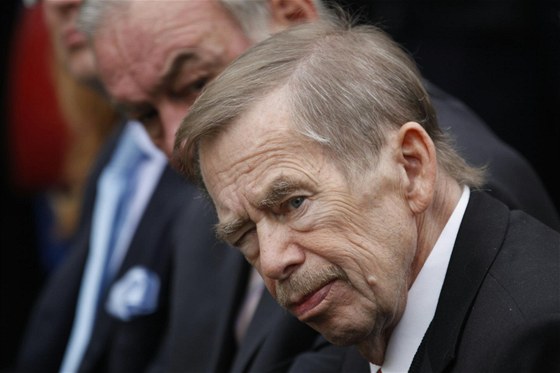 Václav Havel vyzývá ruskou opozici, aby vytvoila stínovou vládu. Ilustraní snímek.