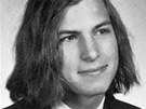 Steve Jobs na kolní fotografii z roku 1972