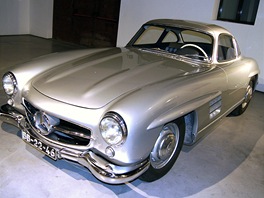 Mercedes-Benz 300 SL, muzeum Malaga, panlsko