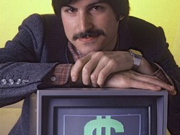 Apple 2 byla série 8bitových osobních poíta, kterou Apple uvedl v roce 1977.