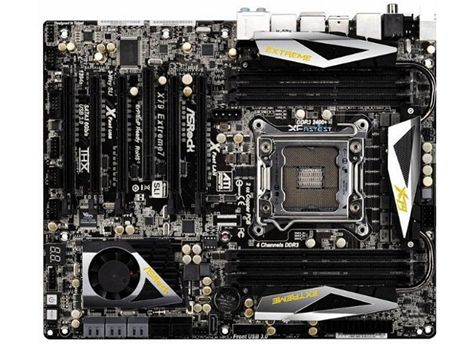 Zkladn deska ASRock X79 Extreme7