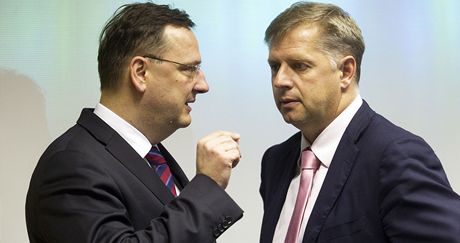 Premiér Petr Neas a nový ministr zemdlství Petr Bendl na oblastním snmu ODS