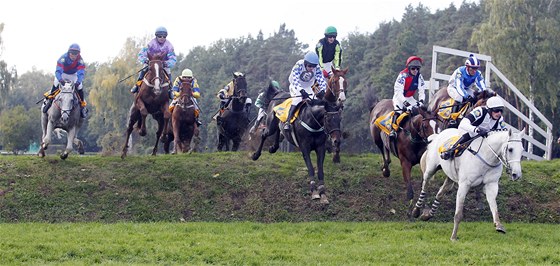 Poadatel Velké pardubické se ocitl v insolvenci. (Ilustraní foto.)