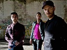 Coldplay na fotografiích k novému albu Mylo Xyloto