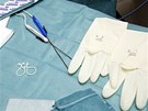 V pražském IKEM lékaři použili k operaci nádoru ojedinělý přístroj - nano nůž.