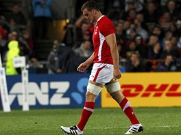 KAPITÁN PES PALUBU. Velský kapitán Sam Warburton tak smutn odeel z...