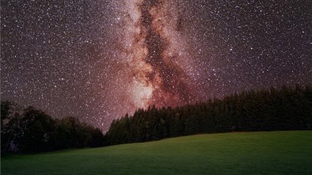 1. cena Píroda a ivotní prostedí: Ladislav Kamarád. Mléná dráha na umav,