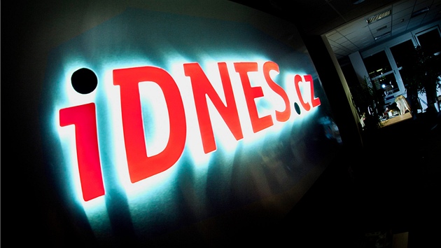 Redakce iDNES.cz funguje prakticky 24 hodin denn�, sedm dní v týdnu. V noci na...