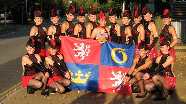 Maoretky ze skupiny ervánky, která získala pohár na mistrovství Evropy