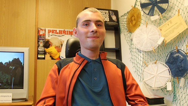 Ji�í Mára nav�tívil na invalidní vozíku v�echny obydlené sv�tadíly. Antarktida