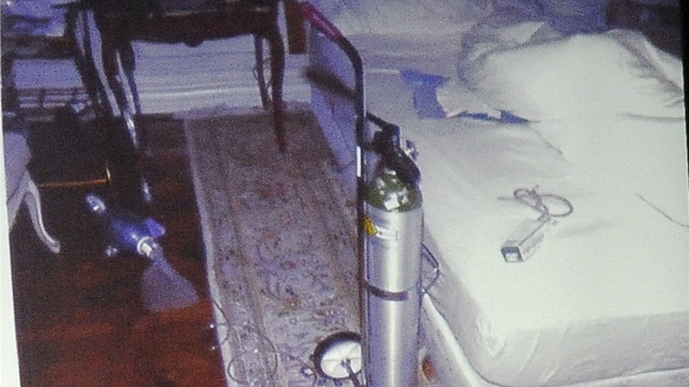 Snímek z pokoje, kde zemel Michael Jackson
