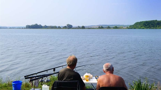 Pro rybáře představují "Mušovská jezera" ráj.