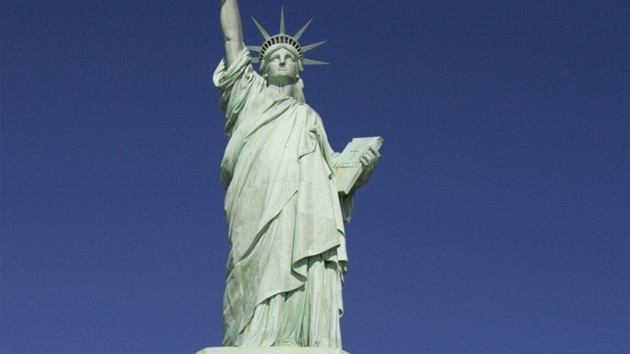 Sochu Svobody vyrobili ve Francii, dokon�ena byla v �ervenci 1884. Do...