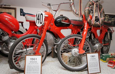 Jihoesk motocyklov muzeum. Na snmku Stadion - soutn specil z roku 1961. 