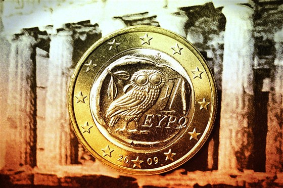Otazníky visí i nad tím, co by se stalo s eurem, kdyby ecko s eurozóny vystoupilo. Ilustraní snímek