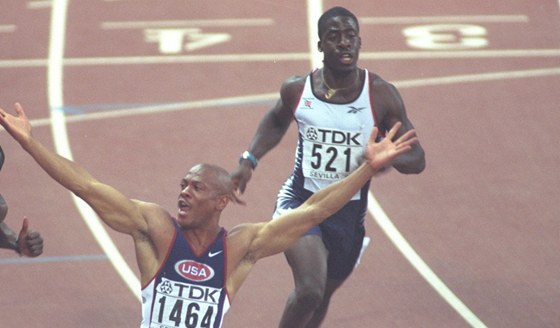 PORAZÍM T. Takhle zdolal Maurice Greene  pozdjího "dopingového híníka"