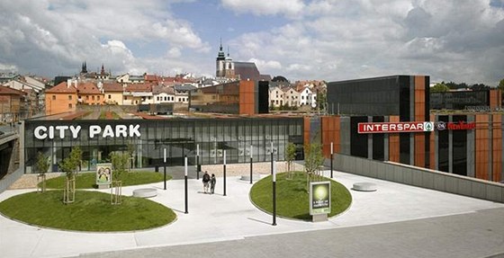 Obchodní a zábavní centrum City Park v Jihlavě.