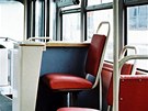 Jedna z prvních sérií tramvají typu T3 byla vybavena koenkovými sedadly. Od...