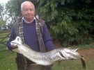 David Walker, majitel rybnka v anglickm Suffolku, nael tiku leet na