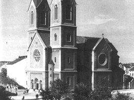 Historick pohled na kostel sv. Jana Nepomuckho