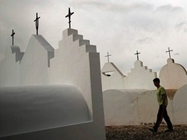 Hbitov ve panlské vesnici Casabermeja. Katolíci na celém svt se chystají...