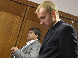 Brank olomouck Sigmy Petr Drobisz (vpravo) a nkdej f praskho...
