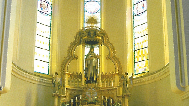 Oltá kostela sv. Jana Nepomuckého na Chodském námstí v Plzni