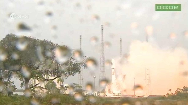 Start rakety Sojuz s prvními dvma staleity naviganího systému Galileo 