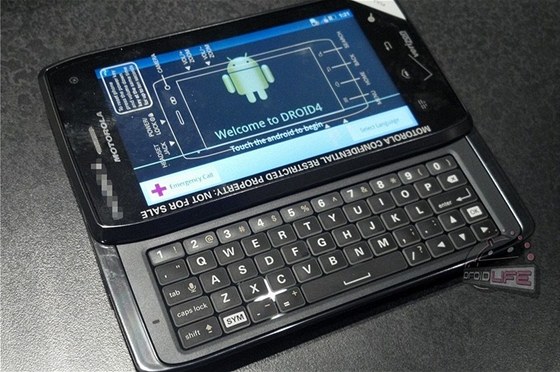 Motorola Droid 4