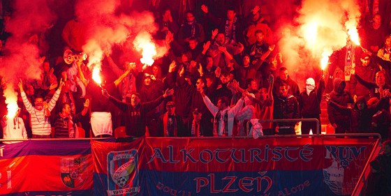 Plze proila boulivou zimu a doufá, e její fanouci vytvoí proti Schalke boulivou atmosféru.