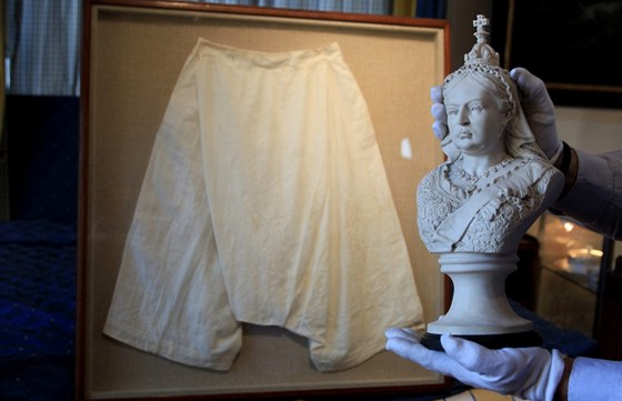 Obí kalhotky královny Viktorie