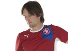 Tomá Rosický v novém dresu eské fotbalové reprezentace, v nm nastoupí v
