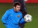 Lionel Messi, hvzda fotbalové Barcelony pi tréninku 