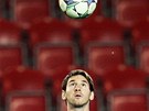 Messi hypnotizuje mí pi tréninku 