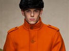 Trendy pánská móda: kabáty v barv (Burberry)
