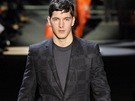 Trendy pánská móda: edé obleky (Louis Vuitton)