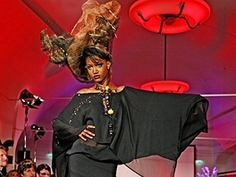 BLACK FASHION WEEK PRAGUE - kolekce Mame Fagueye