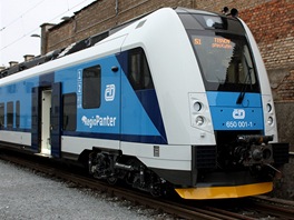 První vyrobený hlavový vz nového eského vlaku nazvaného RegioPanter....