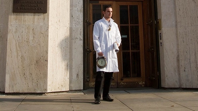 Zástupci Zdravotnické trojky pedali ministrovi Leoi Hegerovi první upomínkové