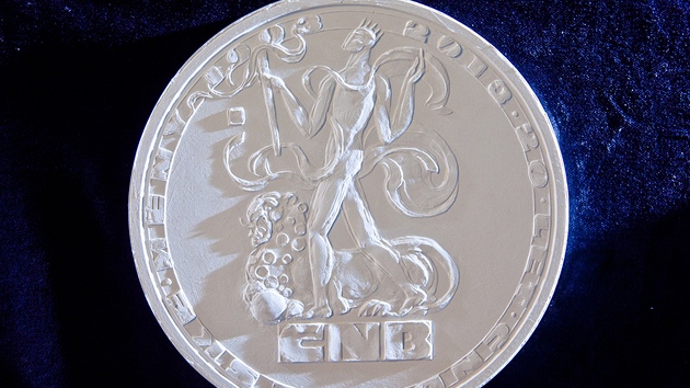 eská národní banka zahajuje hlasování o návrhu pamtní stíbrné mince.